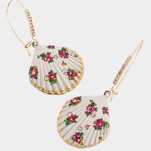 Betsey Johnson Shell Yeah Flower Earrings New